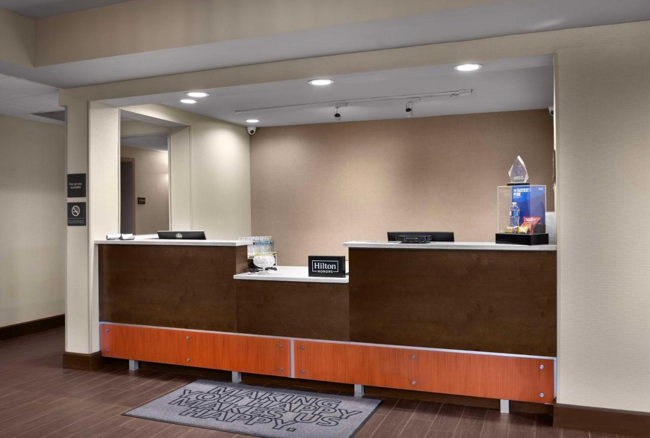 Hampton Inn Greenville/Тревелерс-Рест Екстер'єр фото