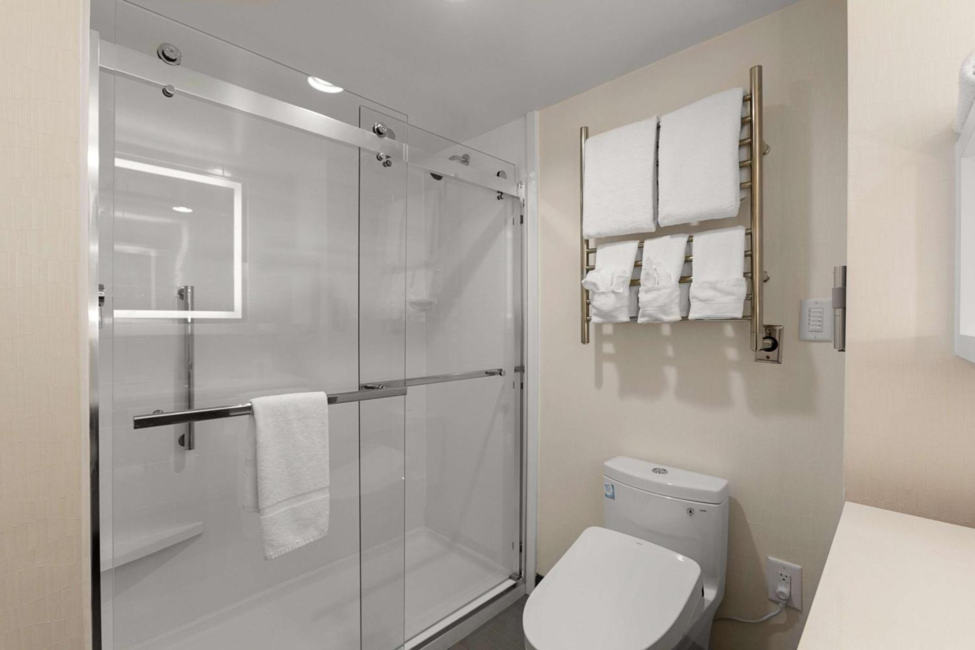Hampton Inn Greenville/Тревелерс-Рест Екстер'єр фото