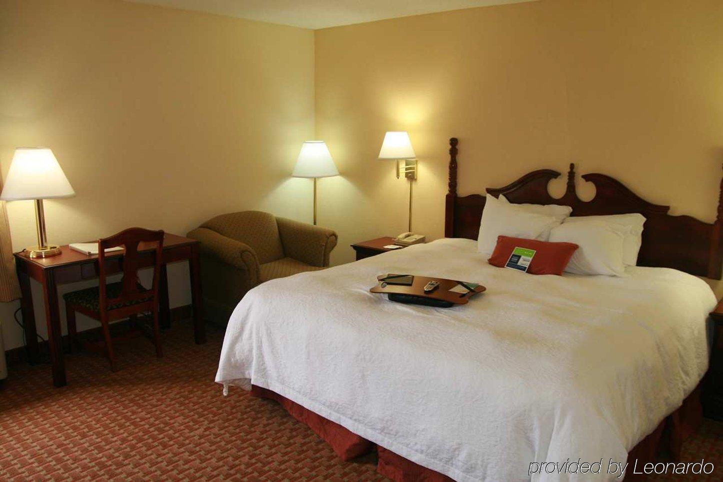 Hampton Inn Greenville/Тревелерс-Рест Номер фото