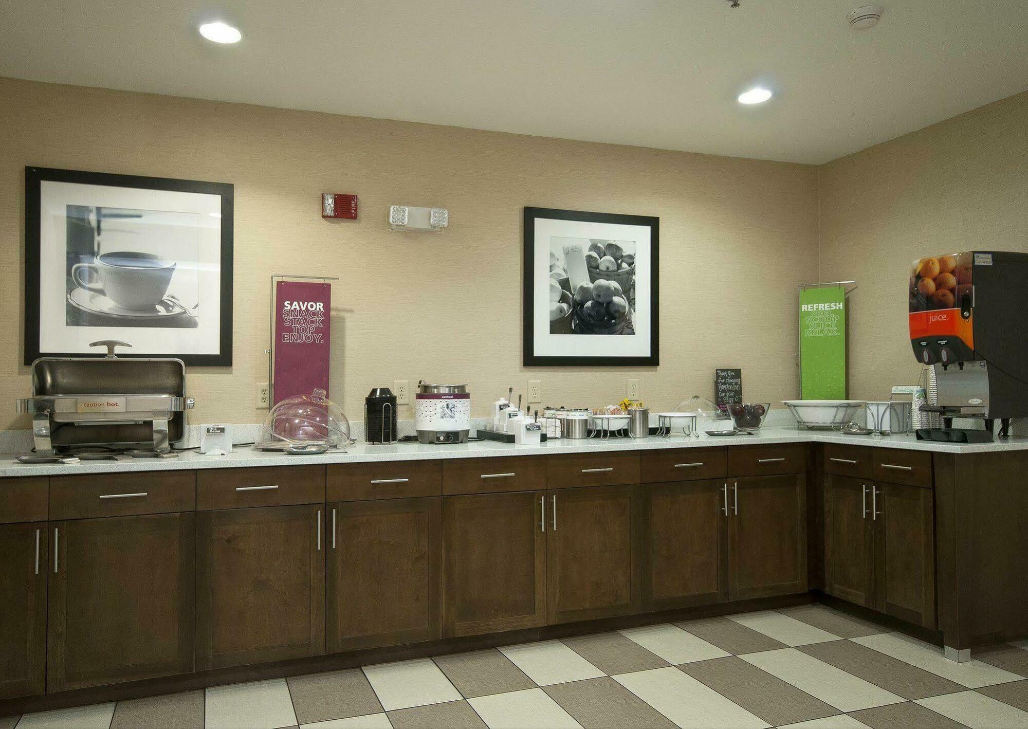 Hampton Inn Greenville/Тревелерс-Рест Екстер'єр фото
